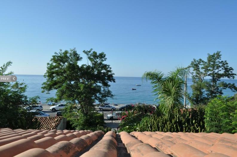 Villa Calidea Bova Marina Exterior photo